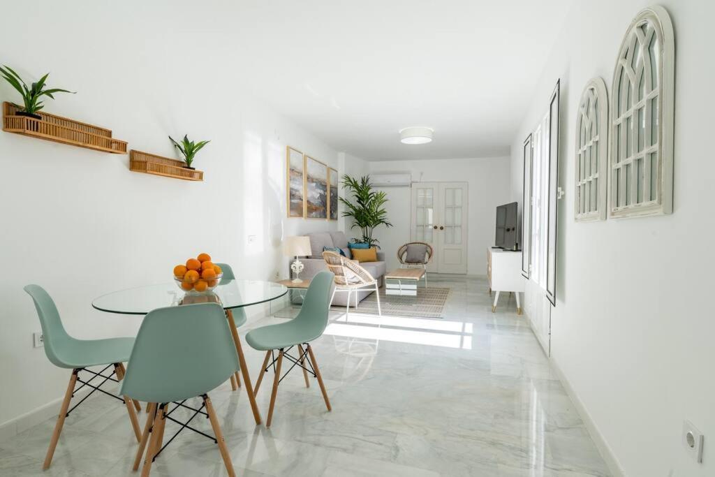 Behouse Alfalfa Sevilla Exteriör bild